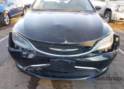 2015 Chrysler 200 Limited z USA, uszkodzony, nr VIN 1C3CCCAB7FN637781